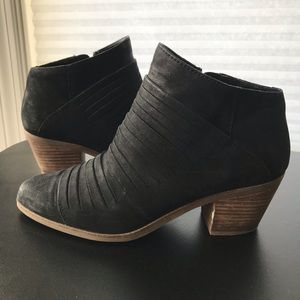 Lucky Brand black booties with block heel